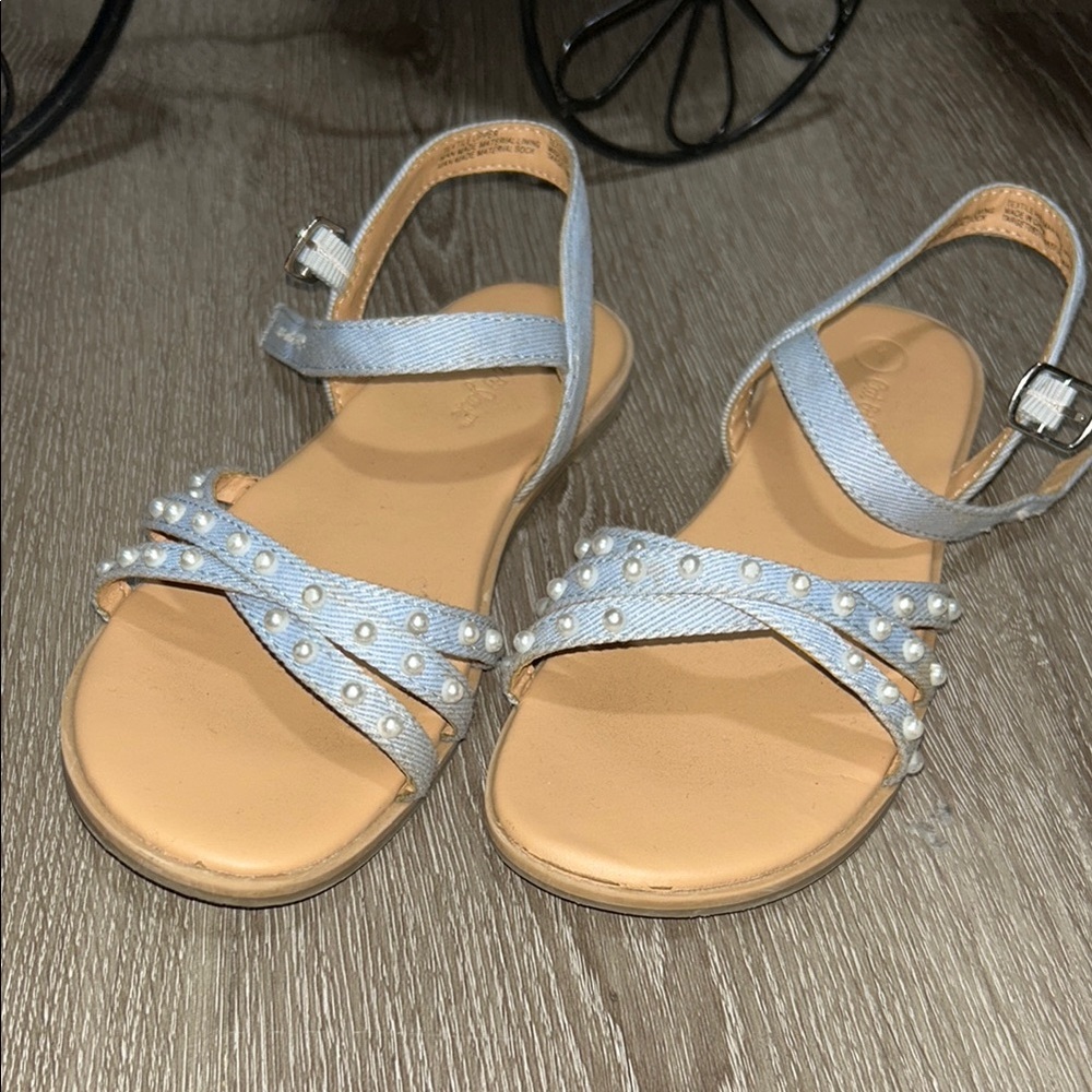 🦋Cat & Jack Blue and Tan Sandals with Adjustable Straps 5/25$